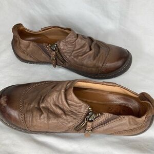 Earth Shoe Kalso Invoke Sandstone shoes